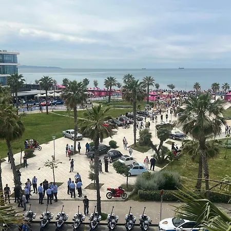 Sea View Captain * דורס